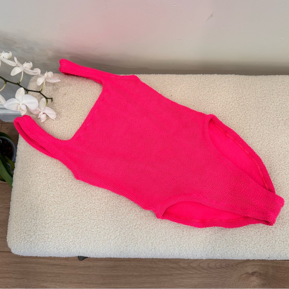 Hunza G One Piece Swimsuit